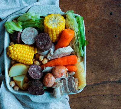 La Gastronomía Típica: El Sabor del Carnaval